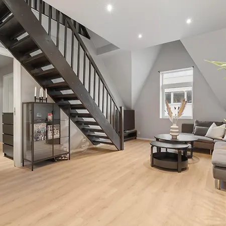 Apartament Homerentals L 120sqm Mid-central - King Beds - 500mbps Wi-fi