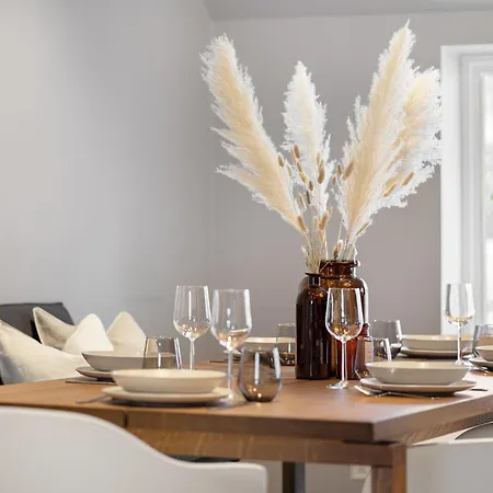 Homerentals L 120sqm Mid-central - King Beds - 500mbps Wi-fi Bergen